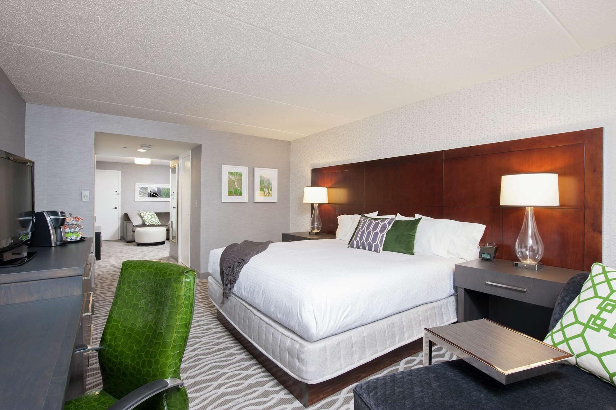 Doubletree By Hilton Hotel And Conference Center Chicago North Shore Skokie Bagian luar foto
